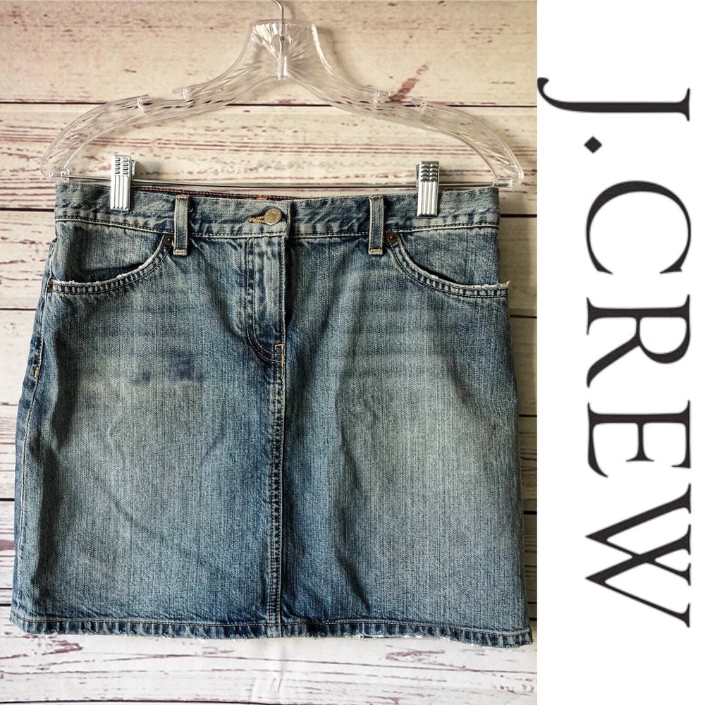 🔥SALE🔥 J. Crew medium blue wash denim skirt